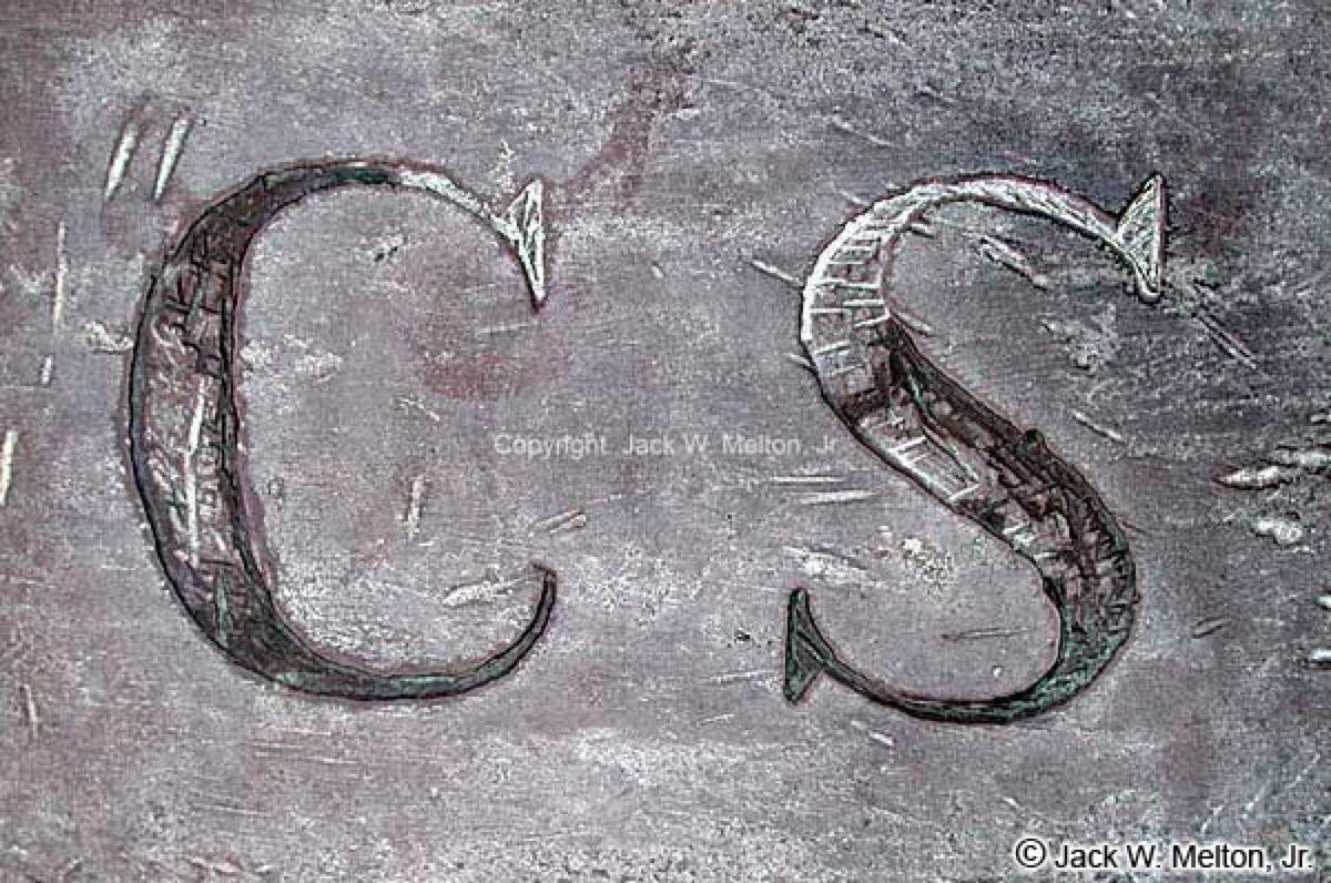 C S marking on the Battery Bee 10-inch Columbiad